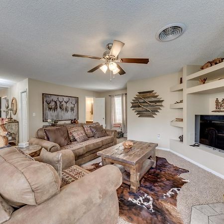 Ruidoso Home With Patio, Walk To Restaurants! المظهر الخارجي الصورة