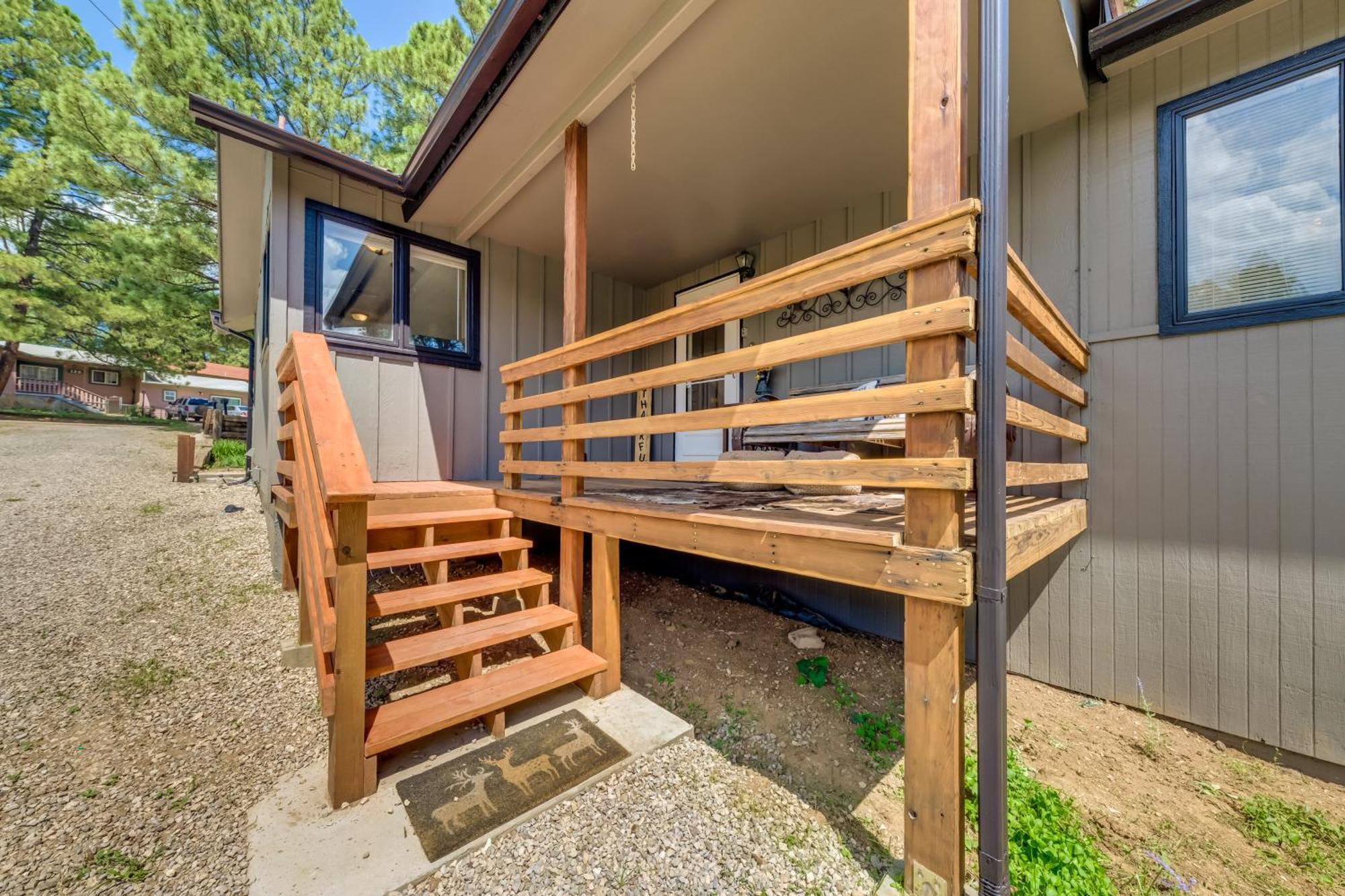 Ruidoso Home With Patio, Walk To Restaurants! المظهر الخارجي الصورة