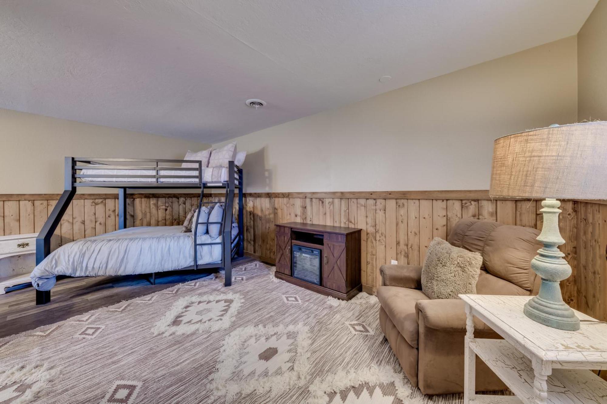 Ruidoso Home With Patio, Walk To Restaurants! المظهر الخارجي الصورة